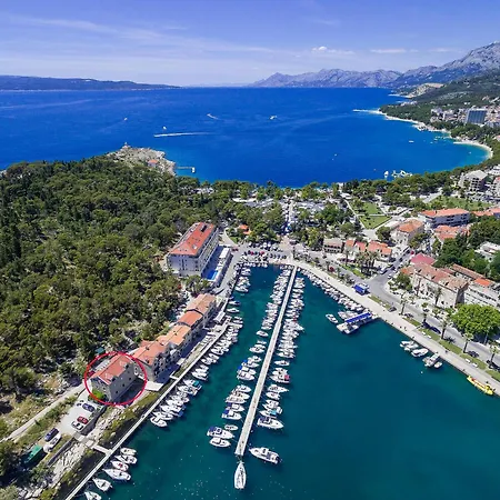 Beso Apartman Makarska