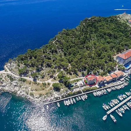 Beso Makarska